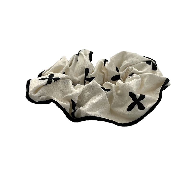 کش پارچه ای طرح گل 00404034 کش پارچه ای طرح گل 00404034