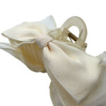 کلیپس پاپیون شیری 01101011