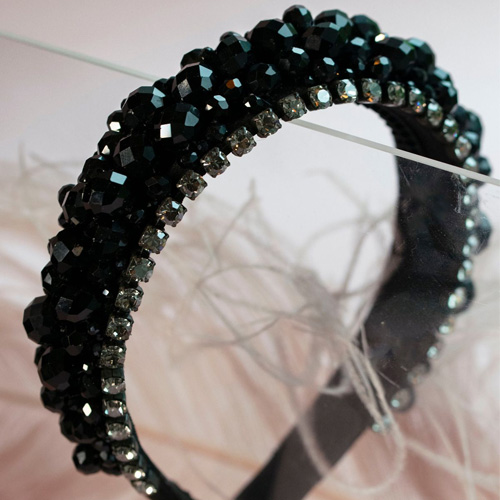 تل-نگین-دار-مهمانی